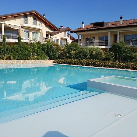 De Luxe Apartments Eden Sirmione Dış mekan fotoğraf