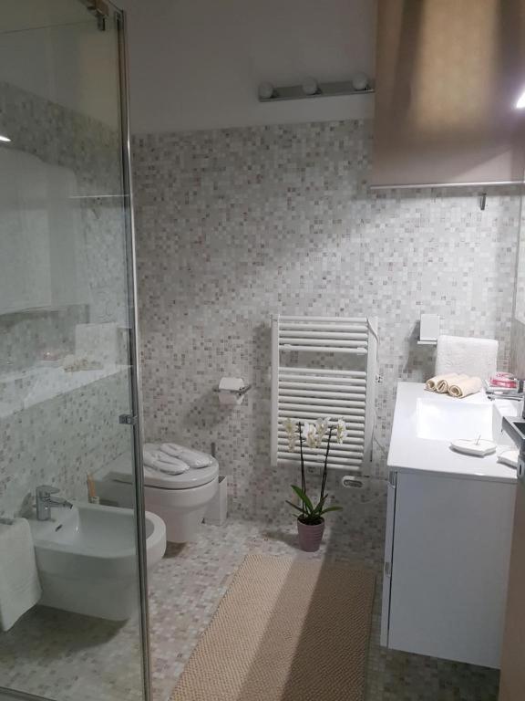 De Luxe Apartments Eden Sirmione Dış mekan fotoğraf