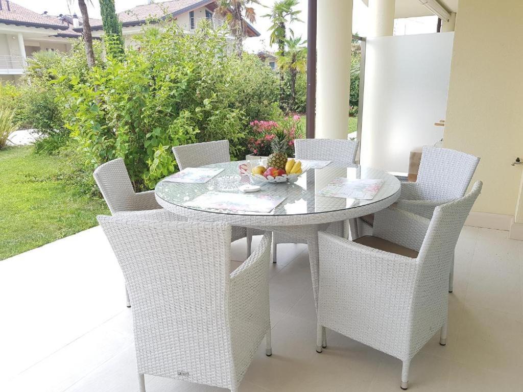 De Luxe Apartments Eden Sirmione Dış mekan fotoğraf